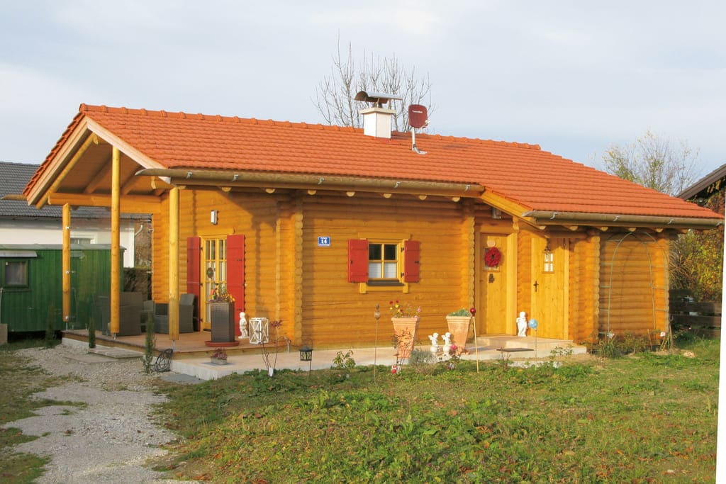 Ferienhaus – Blockhaus – Vorderansicht